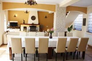 Гостевой дом Pension Casa Ali & Andu Буштени Вилла-9